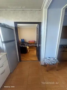 Satılır 2 otaqlı köhnə tikili 55 m²