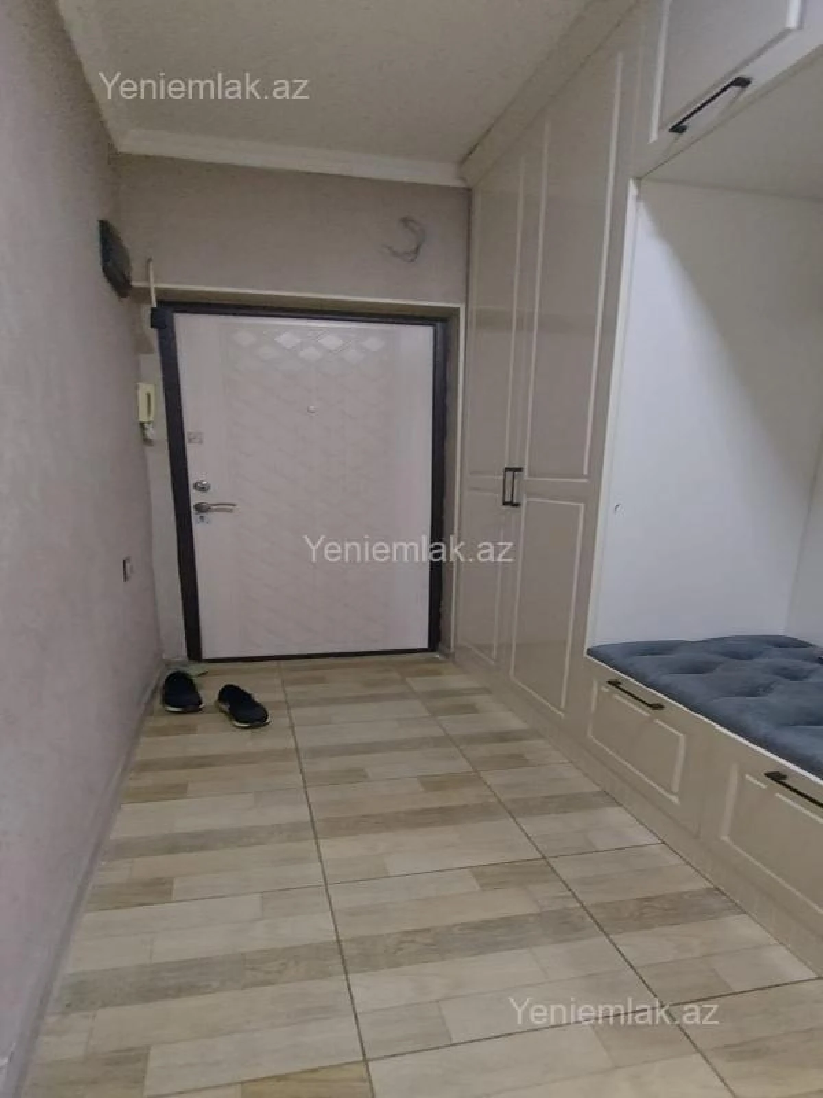 Satılır 4 otaqlı köhnə tikili 100 m²