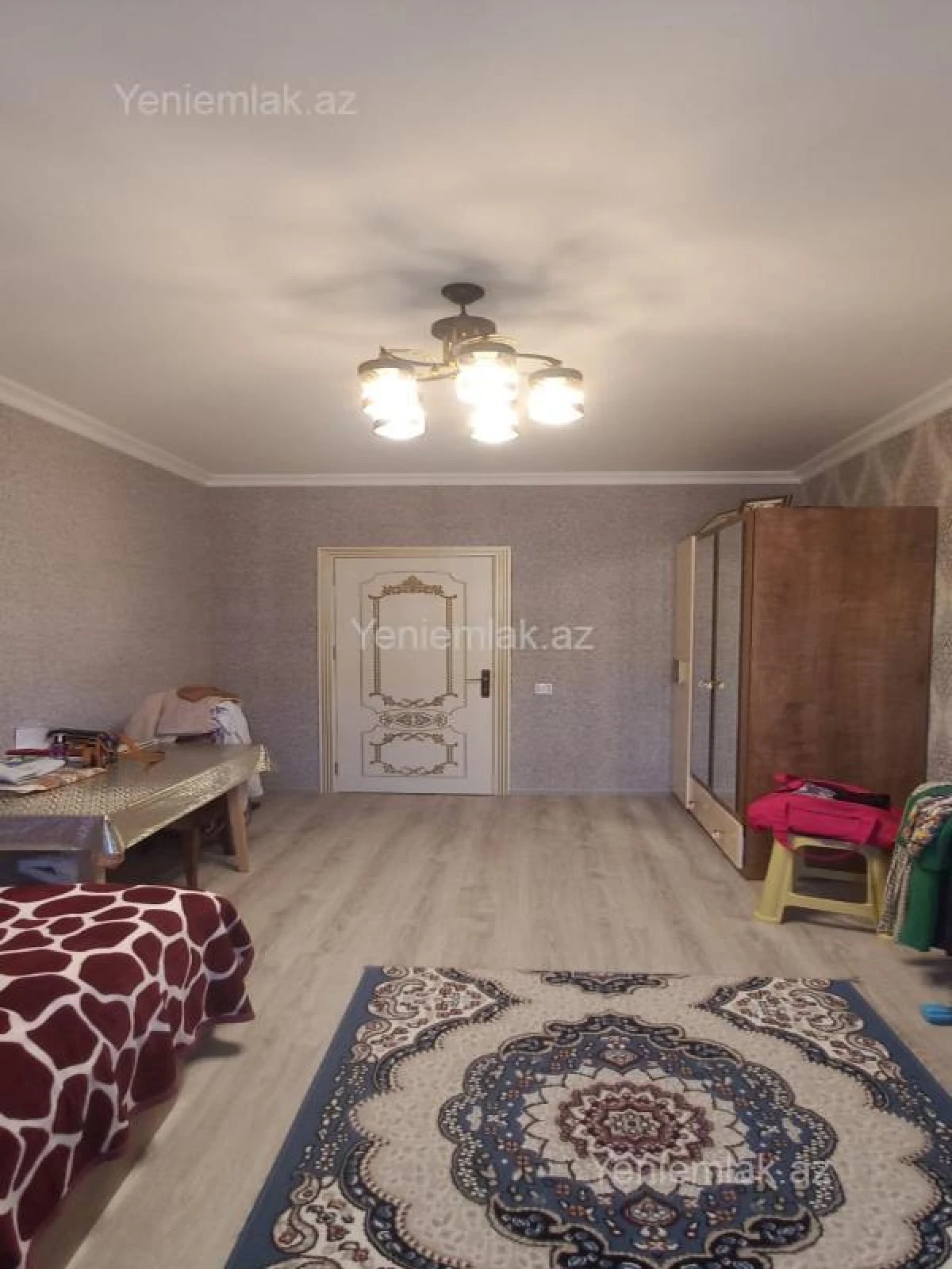 Satılır 3 otaqlı yeni tikili 70 m²