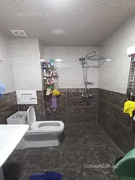 Satılır 3 otaqlı yeni tikili 70 m²