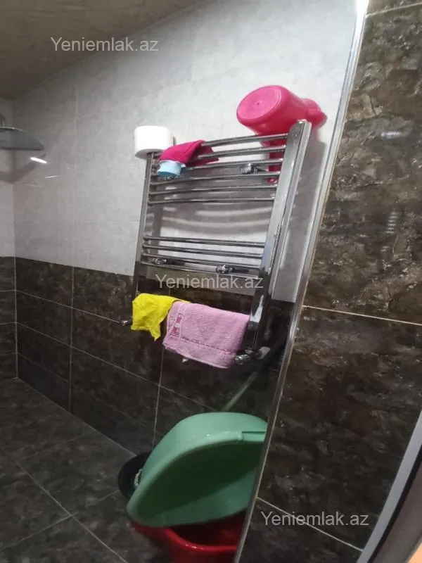 Satılır 3 otaqlı yeni tikili 70 m²