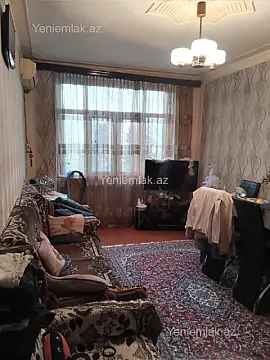 Satılır 3 otaqlı köhnə tikili 74 m²