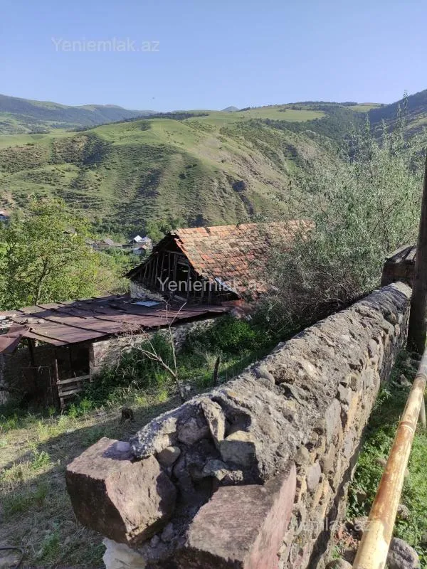 Satılır 3 otaqlı həyət evi 80 m²