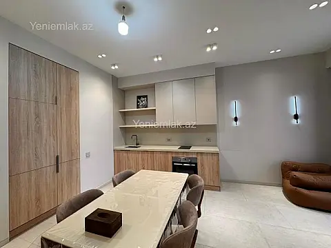 Satılır 2 otaqlı yeni tikili 70 m²