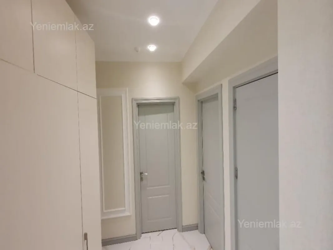 Satılır 3 otaqlı yeni tikili 71 m²