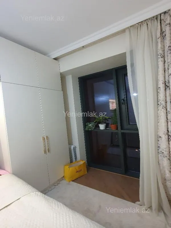 Satılır 3 otaqlı yeni tikili 71 m²