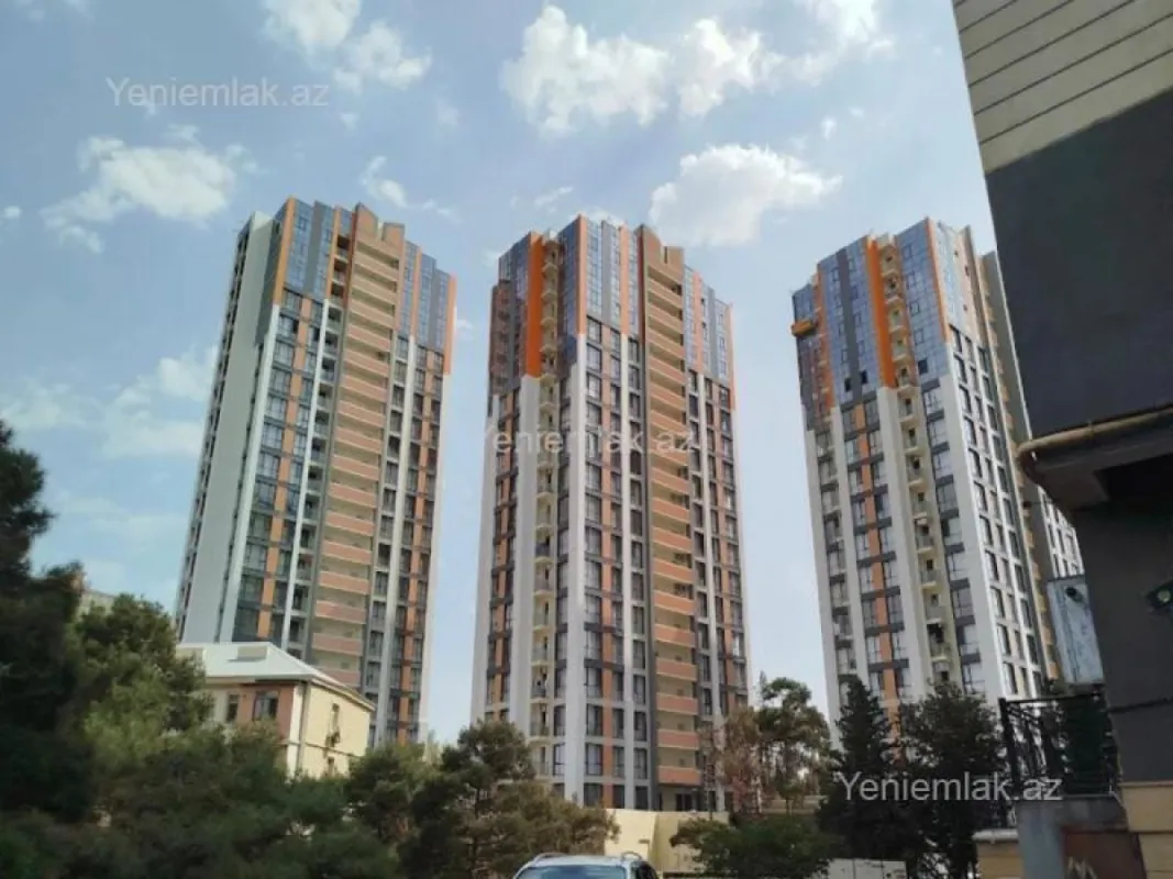 Satılır 3 otaqlı yeni tikili 71 m²