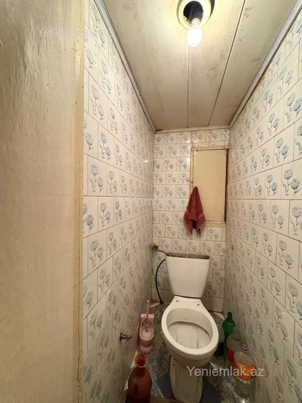 Satılır 2 otaqlı köhnə tikili 60 m²