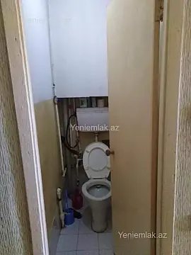 Satılır 3 otaqlı köhnə tikili 80 m²