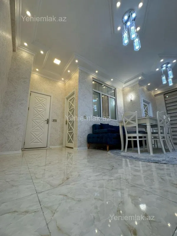 Satılır 3 otaqlı yeni tikili 65 m²