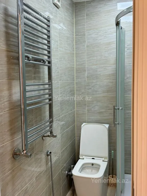 Satılır 3 otaqlı yeni tikili 65 m²