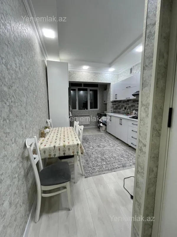 Satılır 3 otaqlı köhnə tikili 68 m²