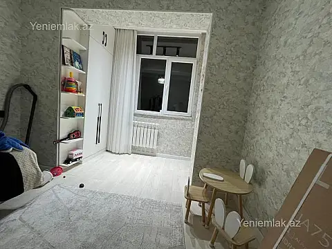Satılır 3 otaqlı köhnə tikili 68 m²