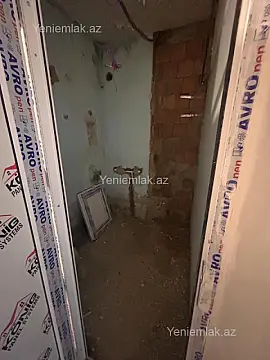Satılır 1 otaqlı köhnə tikili 35 m²
