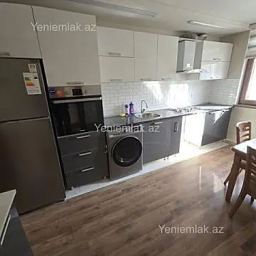 Satılır 3 otaqlı köhnə tikili 70 m²