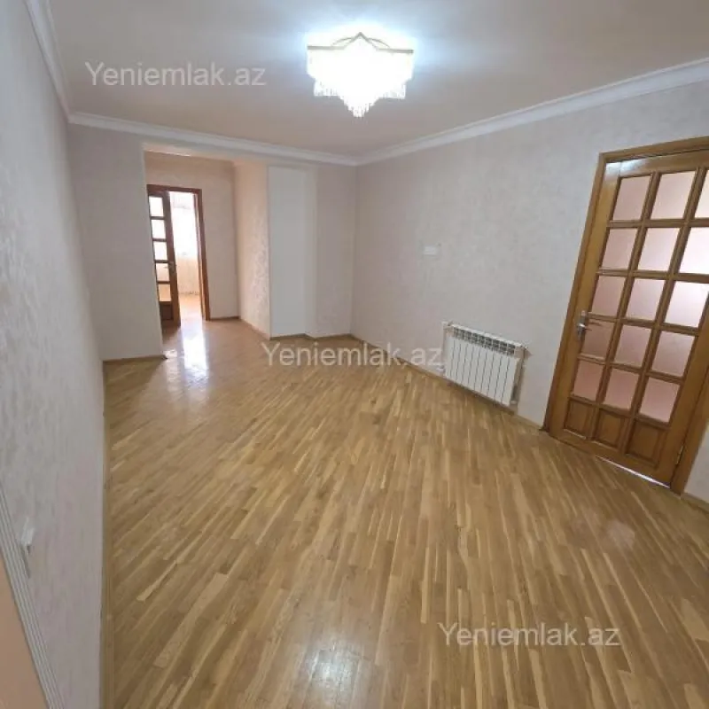 Satılır 3 otaqlı köhnə tikili 70 m²