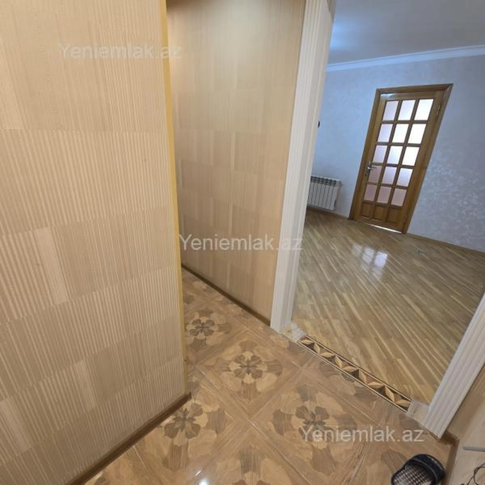 Satılır 3 otaqlı köhnə tikili 70 m²