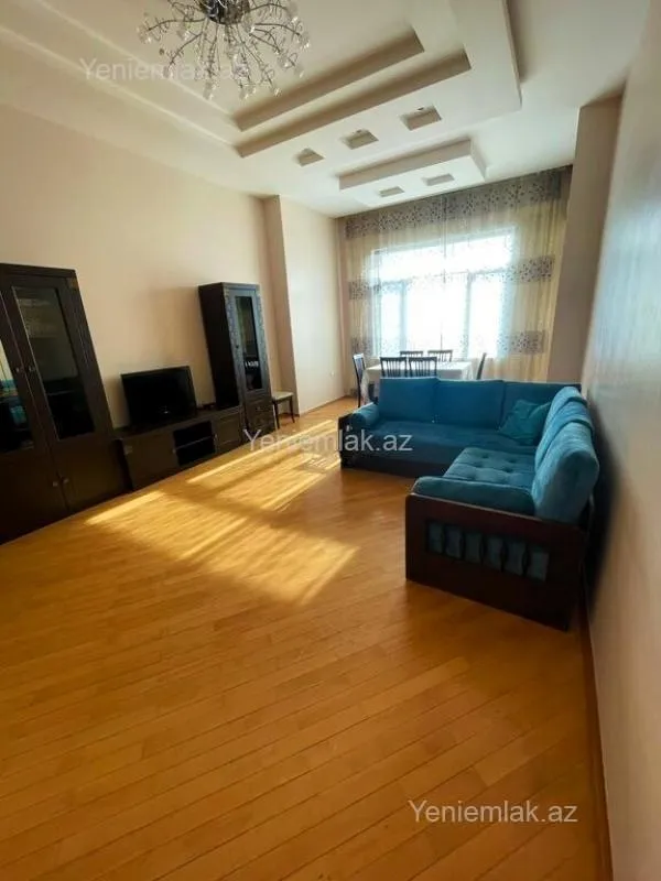 Satılır 3 otaqlı yeni tikili 136 m²