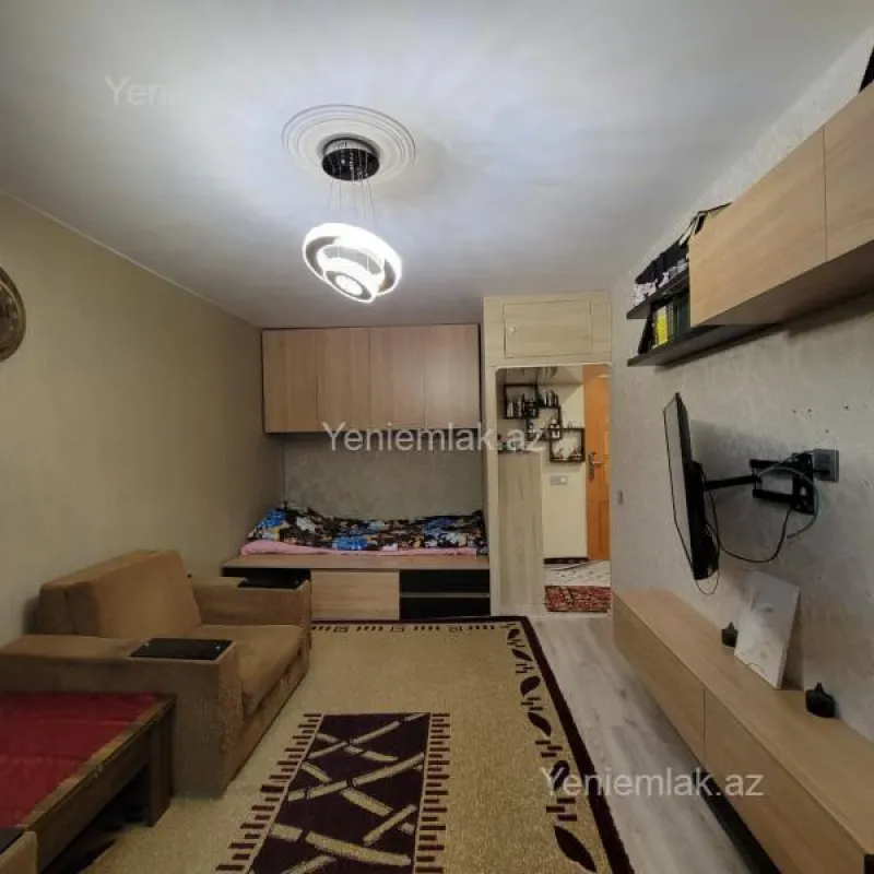 Satılır 2 otaqlı köhnə tikili 35 m²