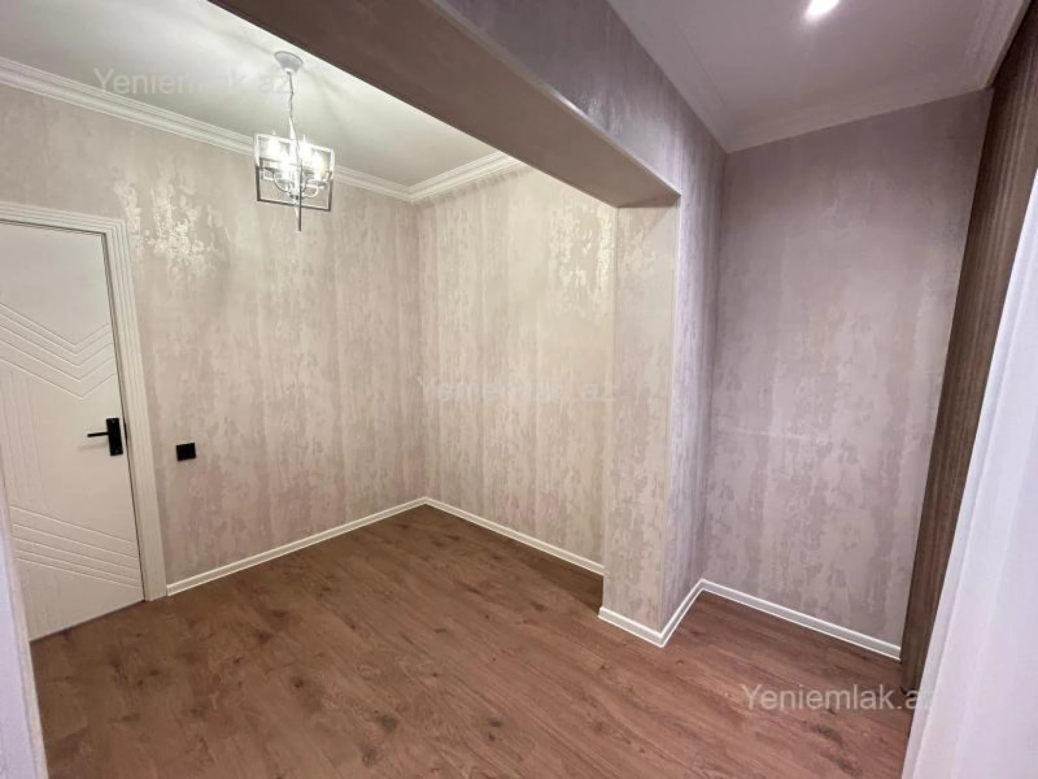 Satılır 3 otaqlı köhnə tikili 68 m²