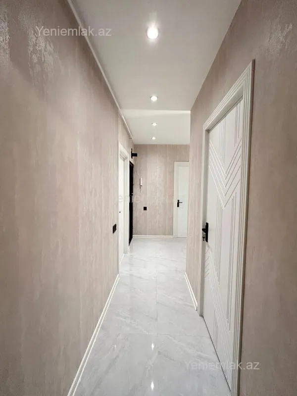Satılır 3 otaqlı köhnə tikili 68 m²
