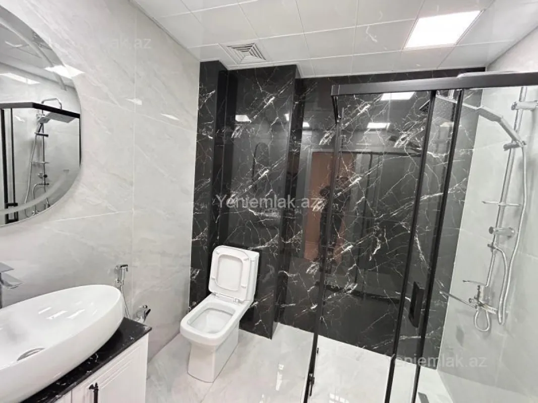 Satılır 3 otaqlı köhnə tikili 68 m²