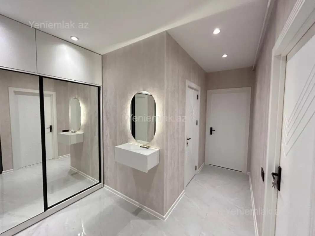 Satılır 3 otaqlı köhnə tikili 68 m²