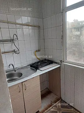 Satılır 2 otaqlı köhnə tikili 35 m²