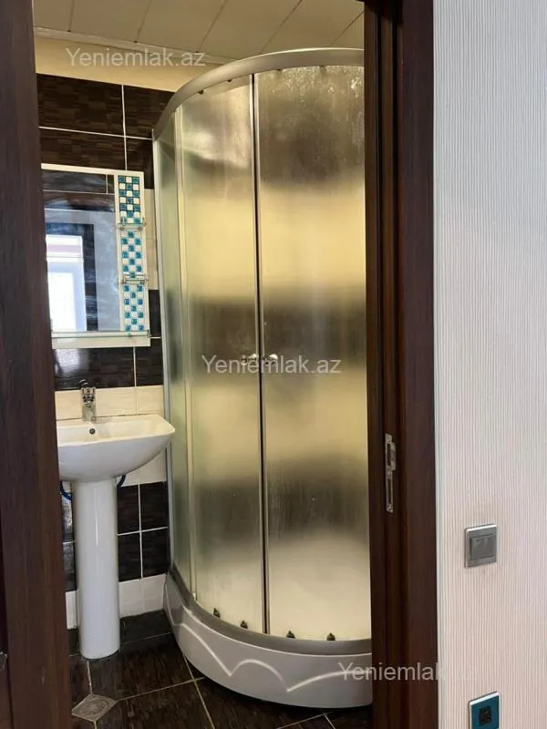 Satılır 2 otaqlı yeni tikili 60 m²