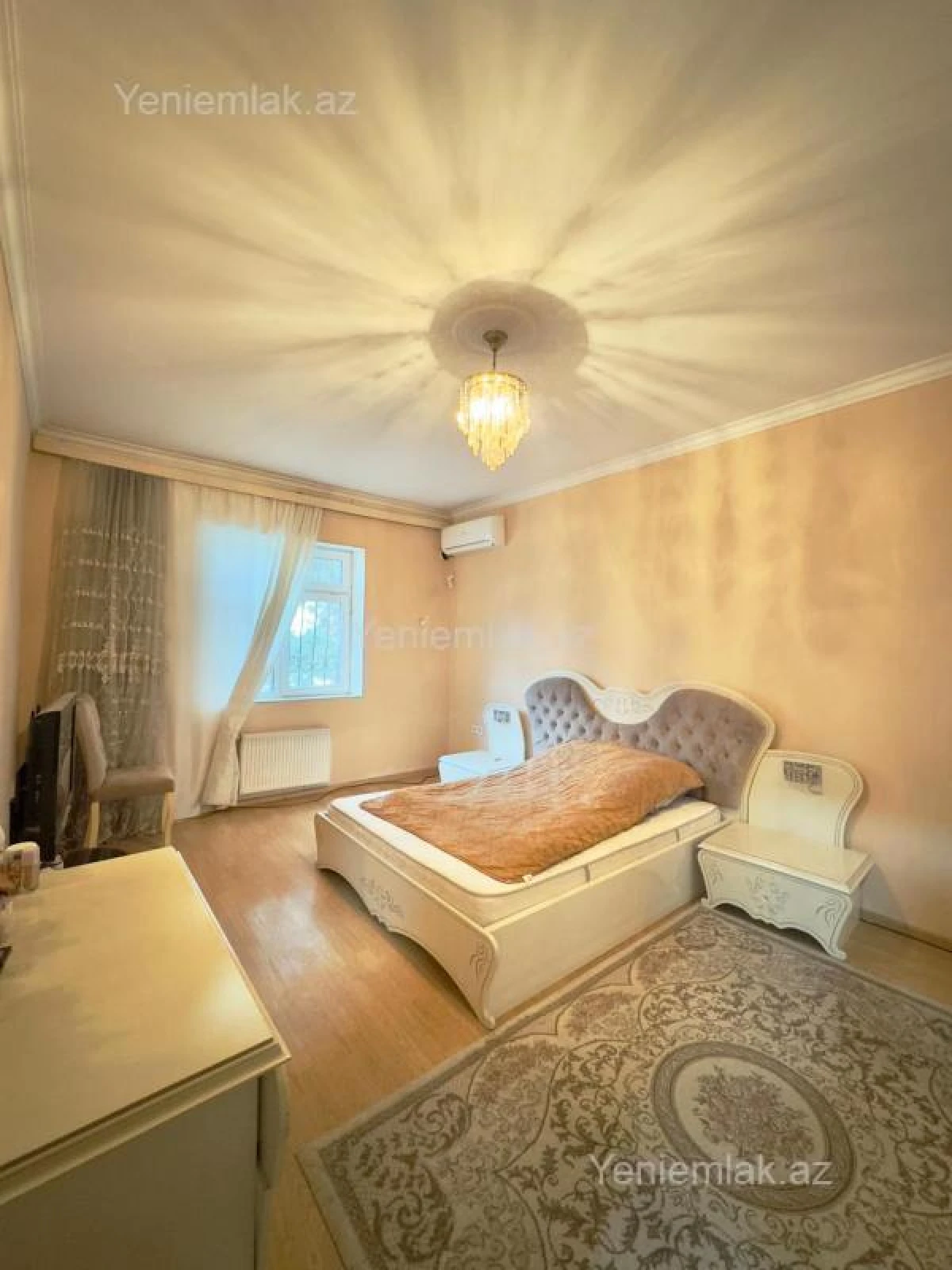 Satılır 3 otaqlı köhnə tikili 85 m²