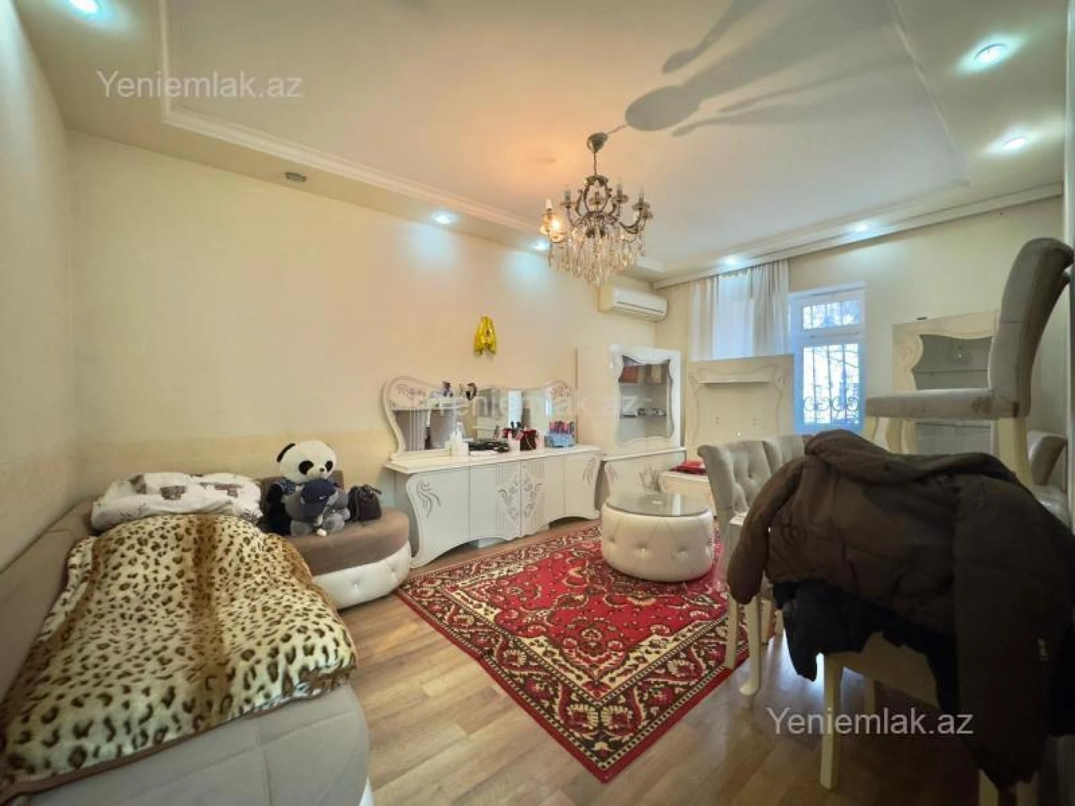 Satılır 3 otaqlı köhnə tikili 85 m²