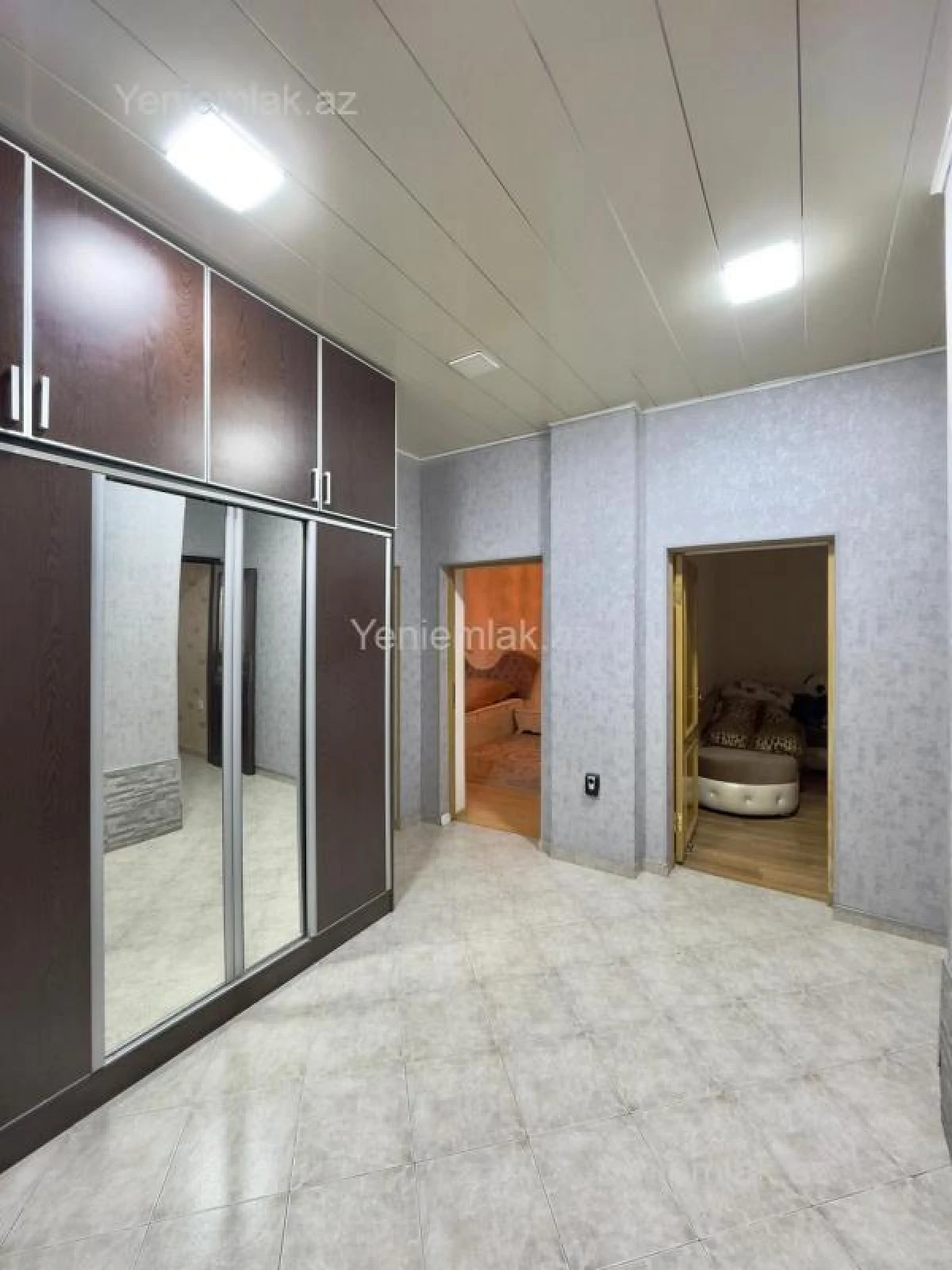 Satılır 3 otaqlı köhnə tikili 85 m²
