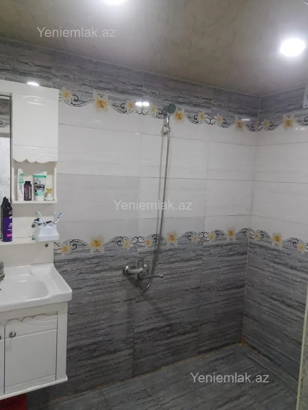 Satılır 2 otaqlı yeni tikili 59 m²