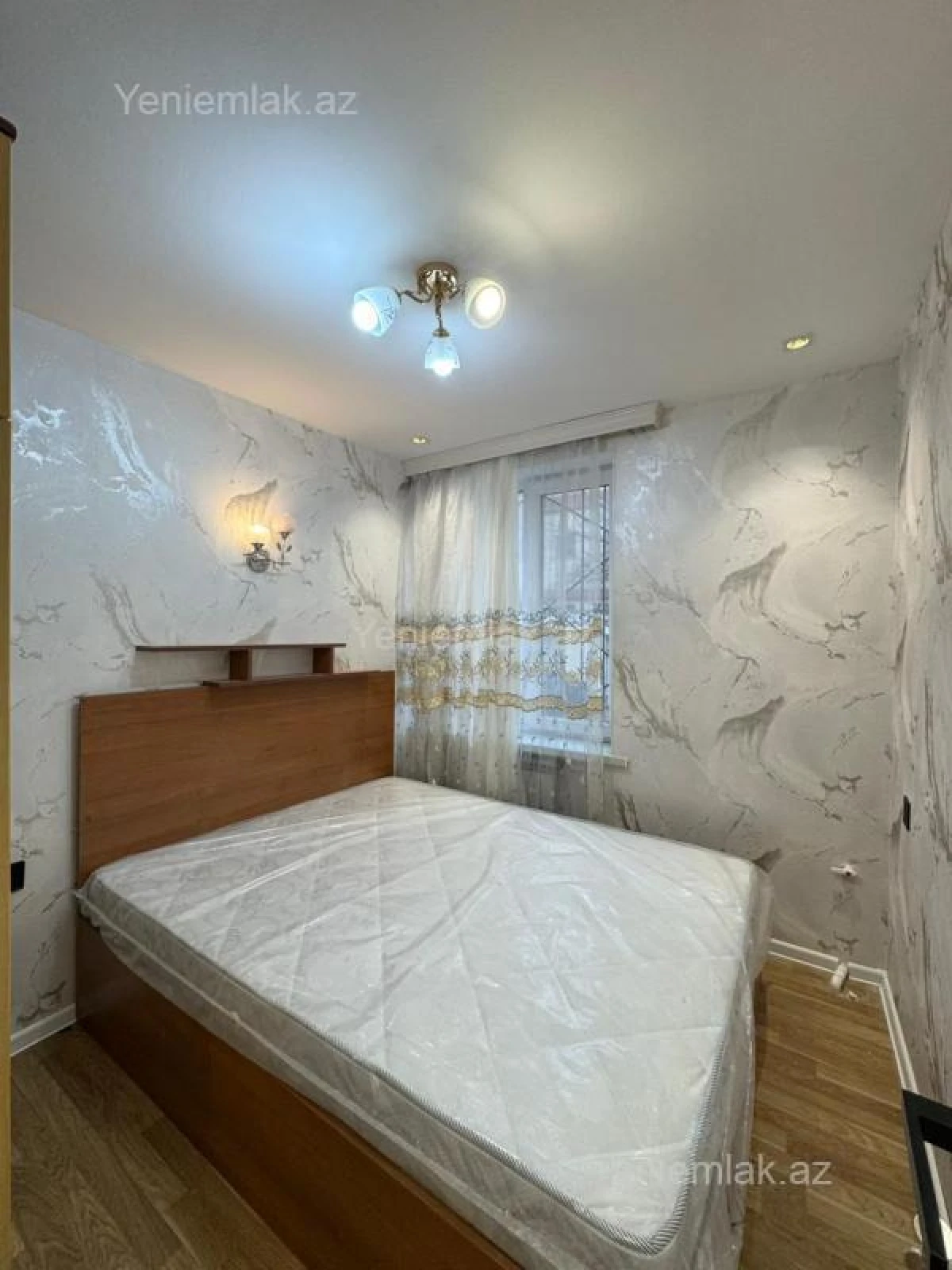 Satılır 2 otaqlı köhnə tikili 35 m²