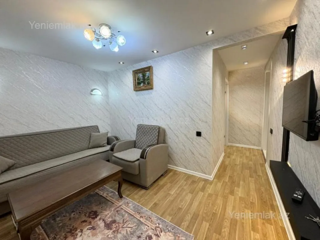 Satılır 2 otaqlı köhnə tikili 35 m²