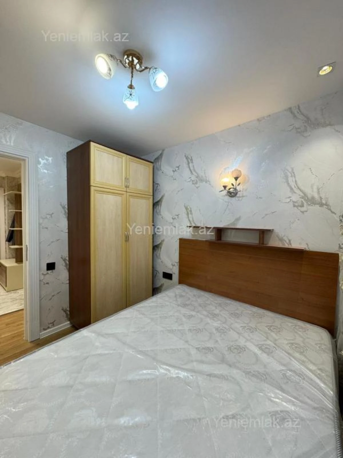Satılır 2 otaqlı köhnə tikili 35 m²