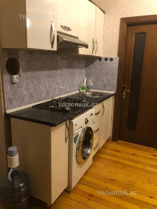 Satılır 3 otaqlı yeni tikili 70 m²