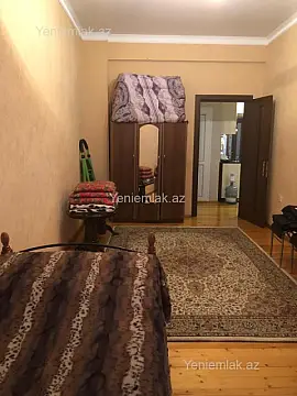 Satılır 3 otaqlı yeni tikili 70 m²