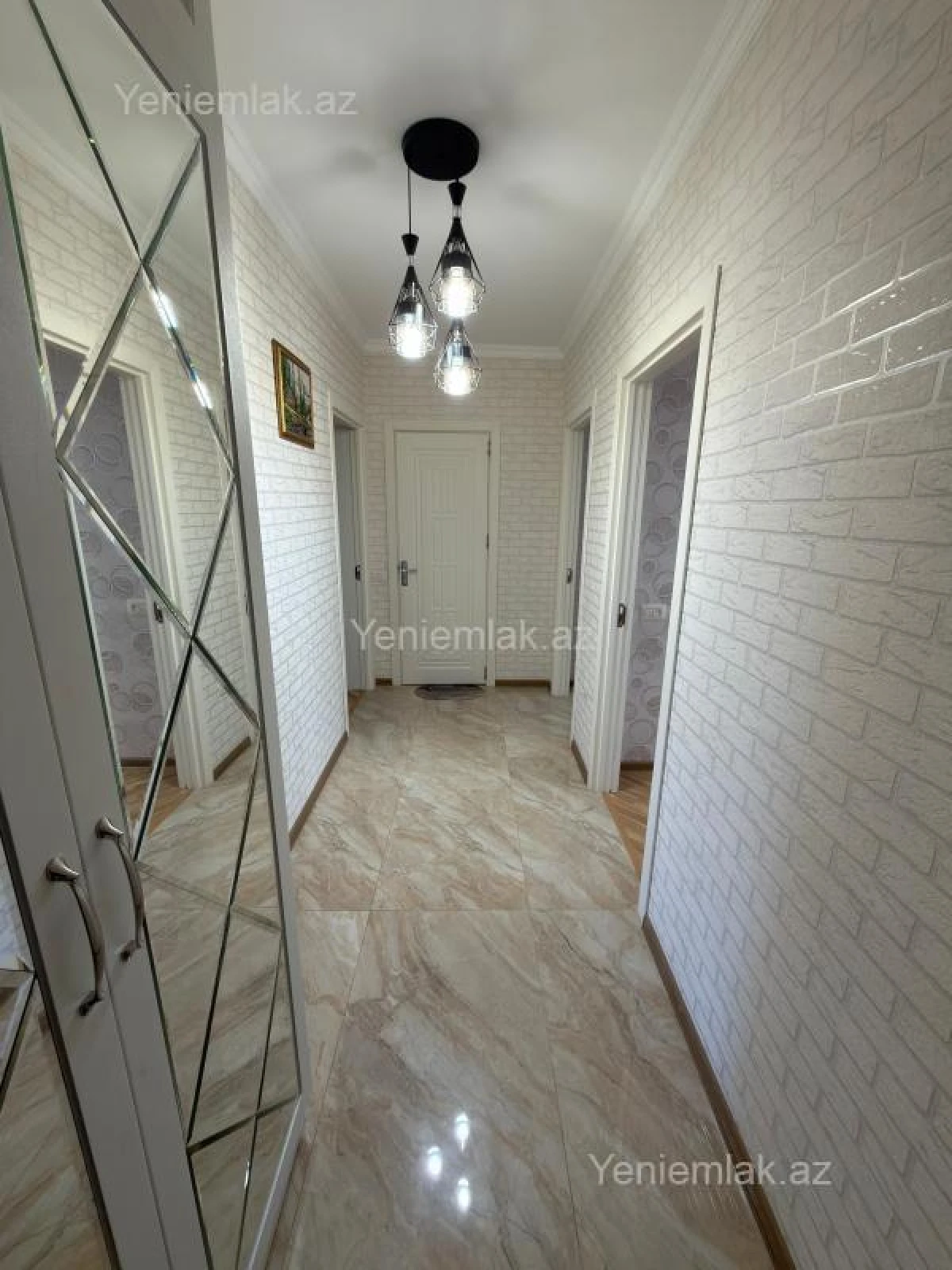 Satılır 3 otaqlı köhnə tikili 80 m²