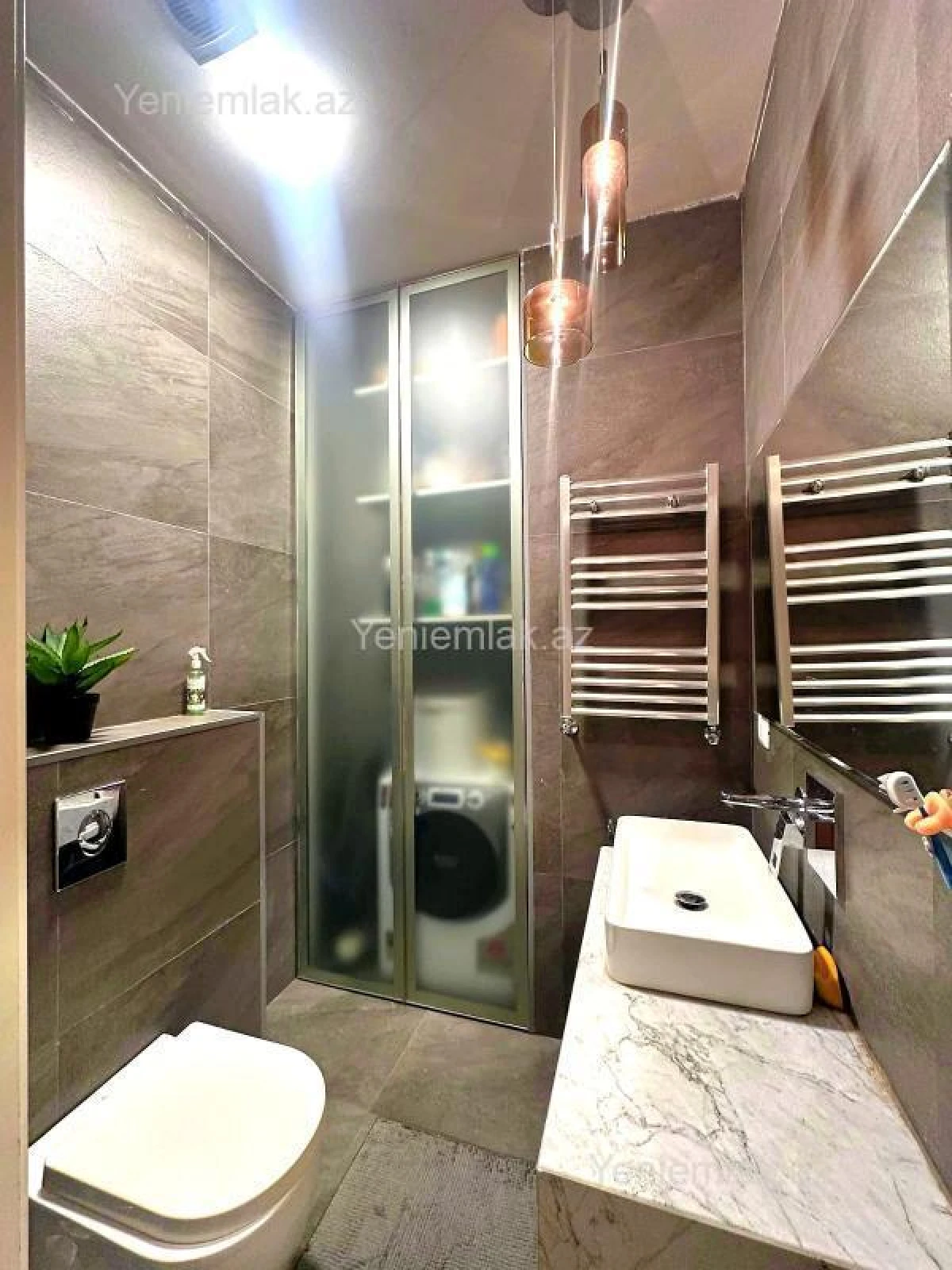 Satılır 4 otaqlı yeni tikili 200.55 m²