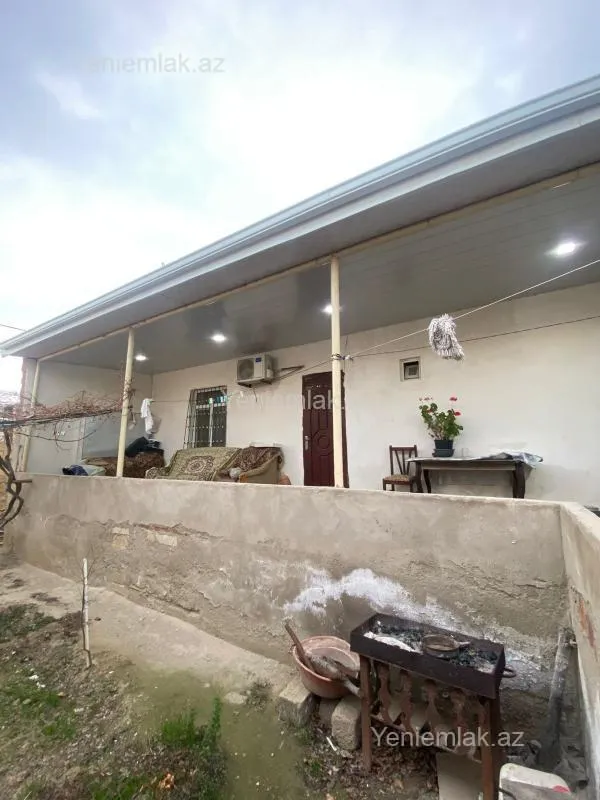 Satılır 4 otaqlı həyət evi 120 m²