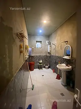 Satılır 4 otaqlı həyət evi 120 m²