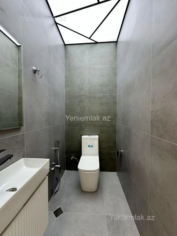 Satılır 3 otaqlı yeni tikili 105 m²