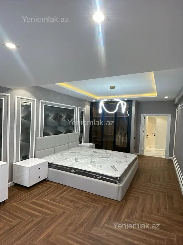 Satılır 3 otaqlı yeni tikili 120 m²