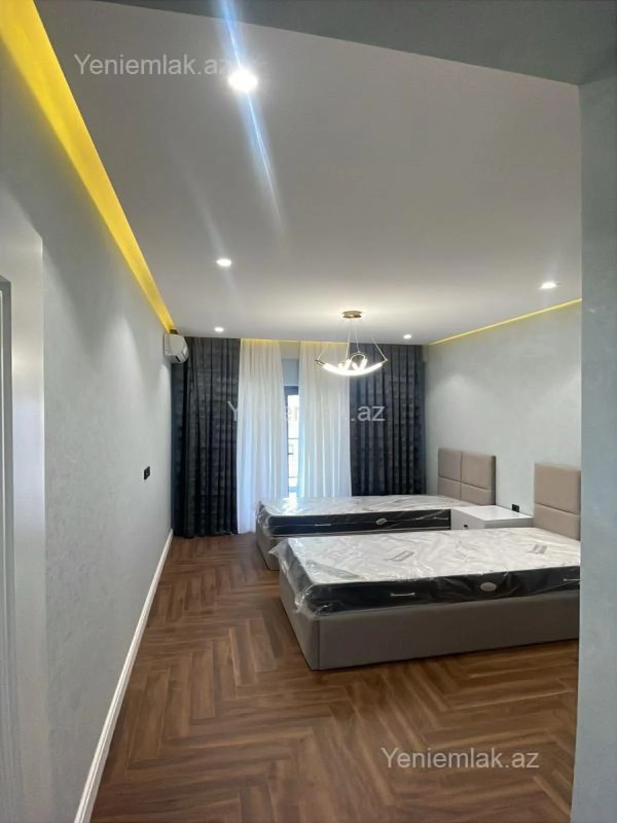Satılır 3 otaqlı yeni tikili 120 m²
