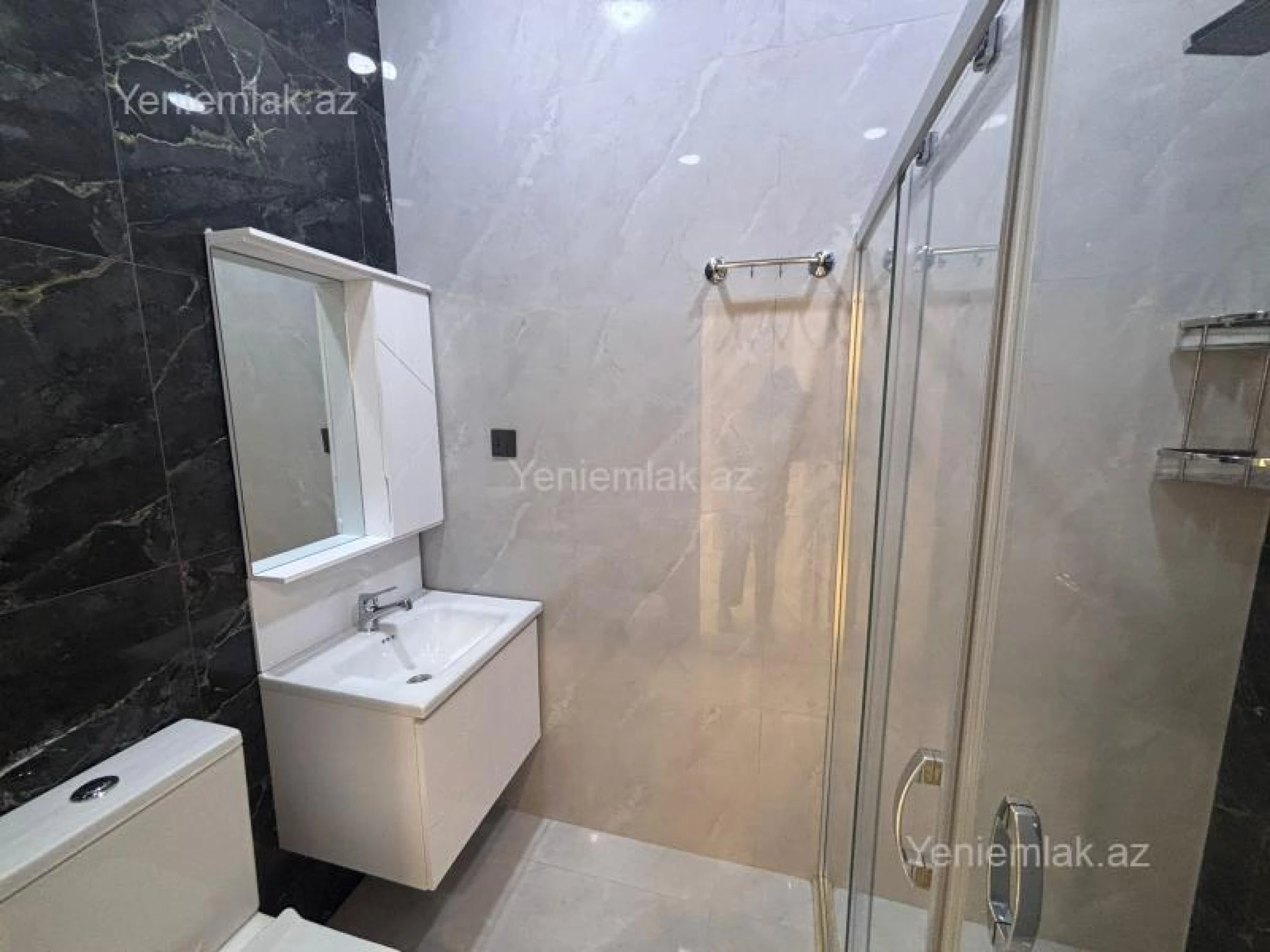 Satılır 4 otaqlı həyət evi 150 m²