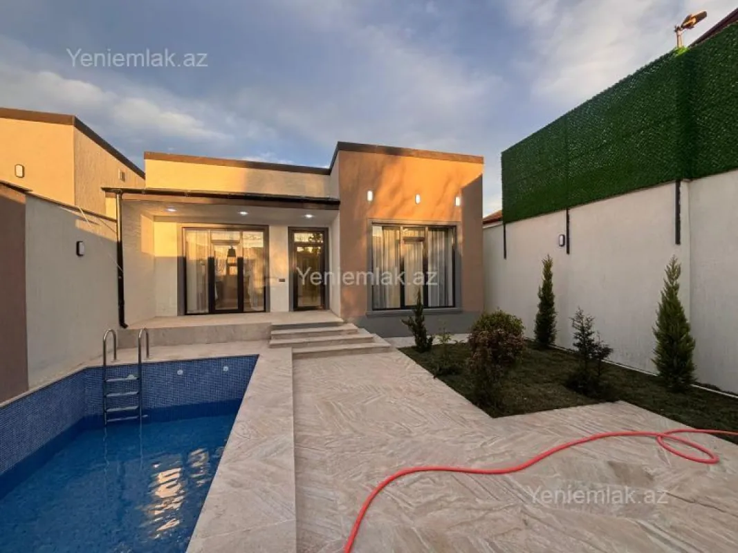 Satılır 4 otaqlı həyət evi 150 m²