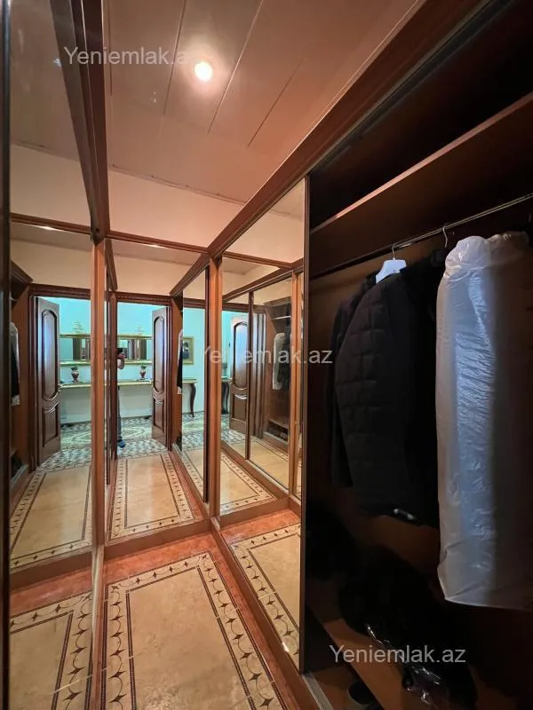 Satılır 3 otaqlı yeni tikili 177 m²