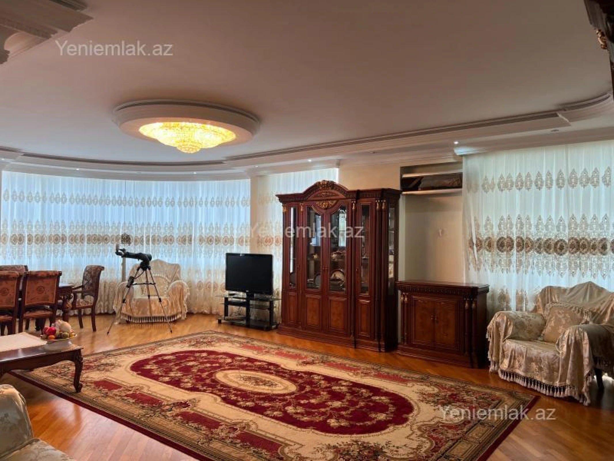 Satılır 3 otaqlı yeni tikili 177 m²