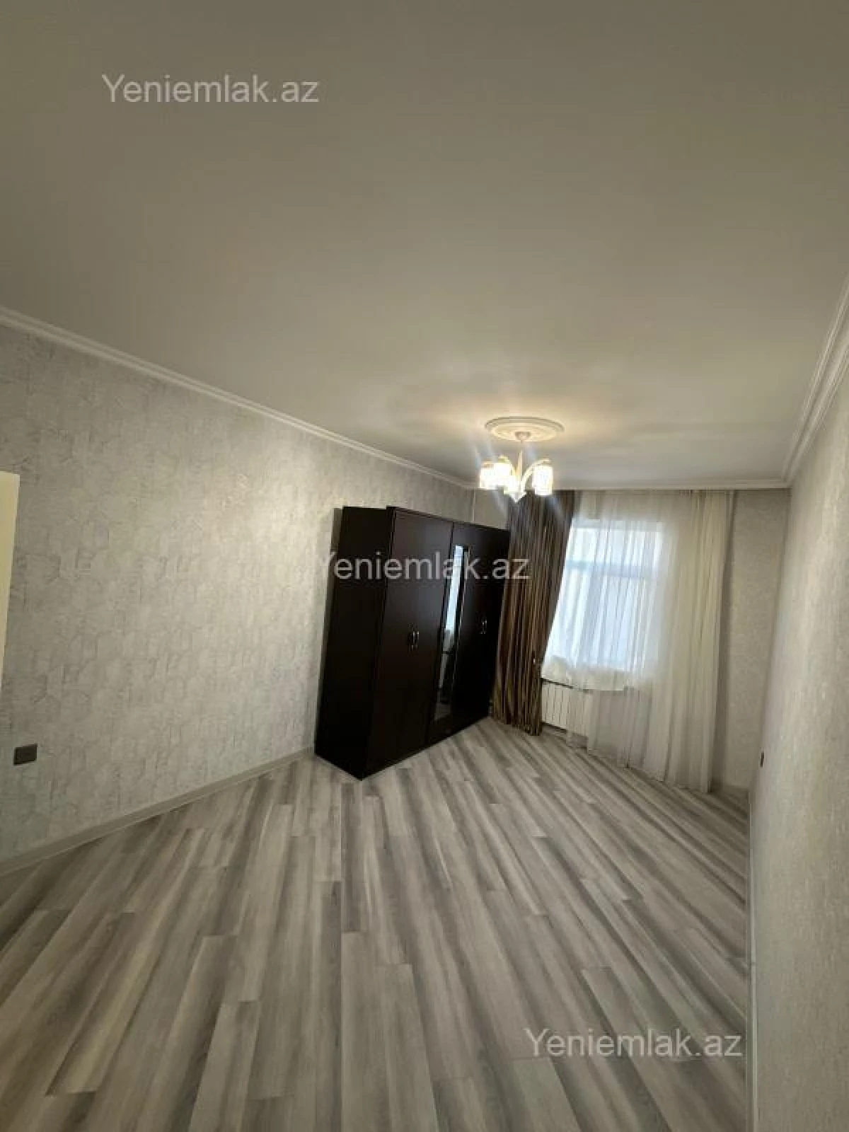Satılır 2 otaqlı köhnə tikili 50 m²